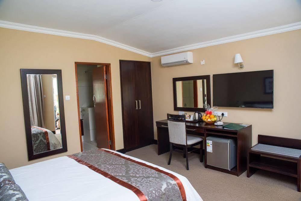 Sunbird Lilongwe Hotell Eksteriør bilde
